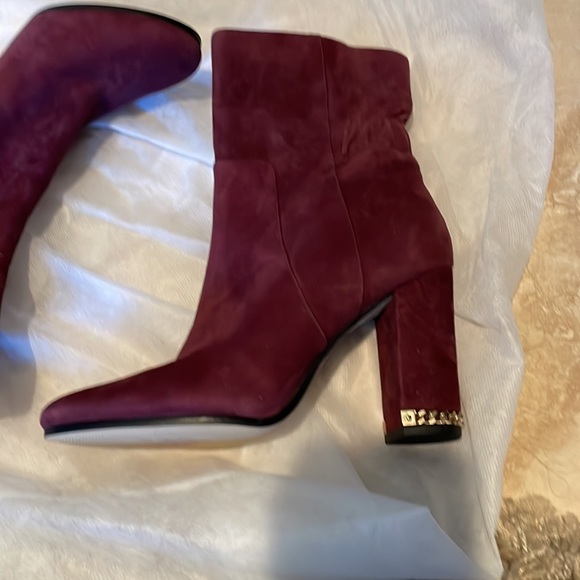NWOT Michael Kors Suede Chain Booties/ wine color - Picture 2 of 8